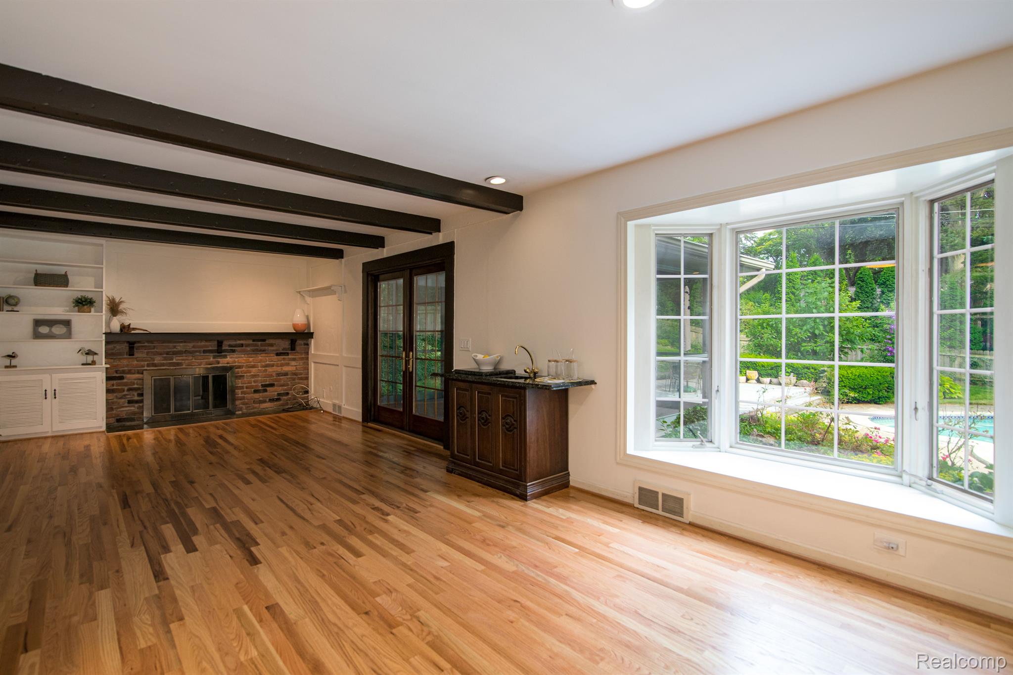 1024 ROCK SPRING Road