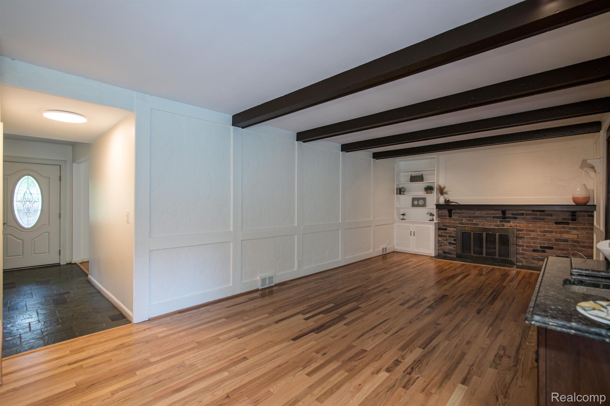 1024 ROCK SPRING Road