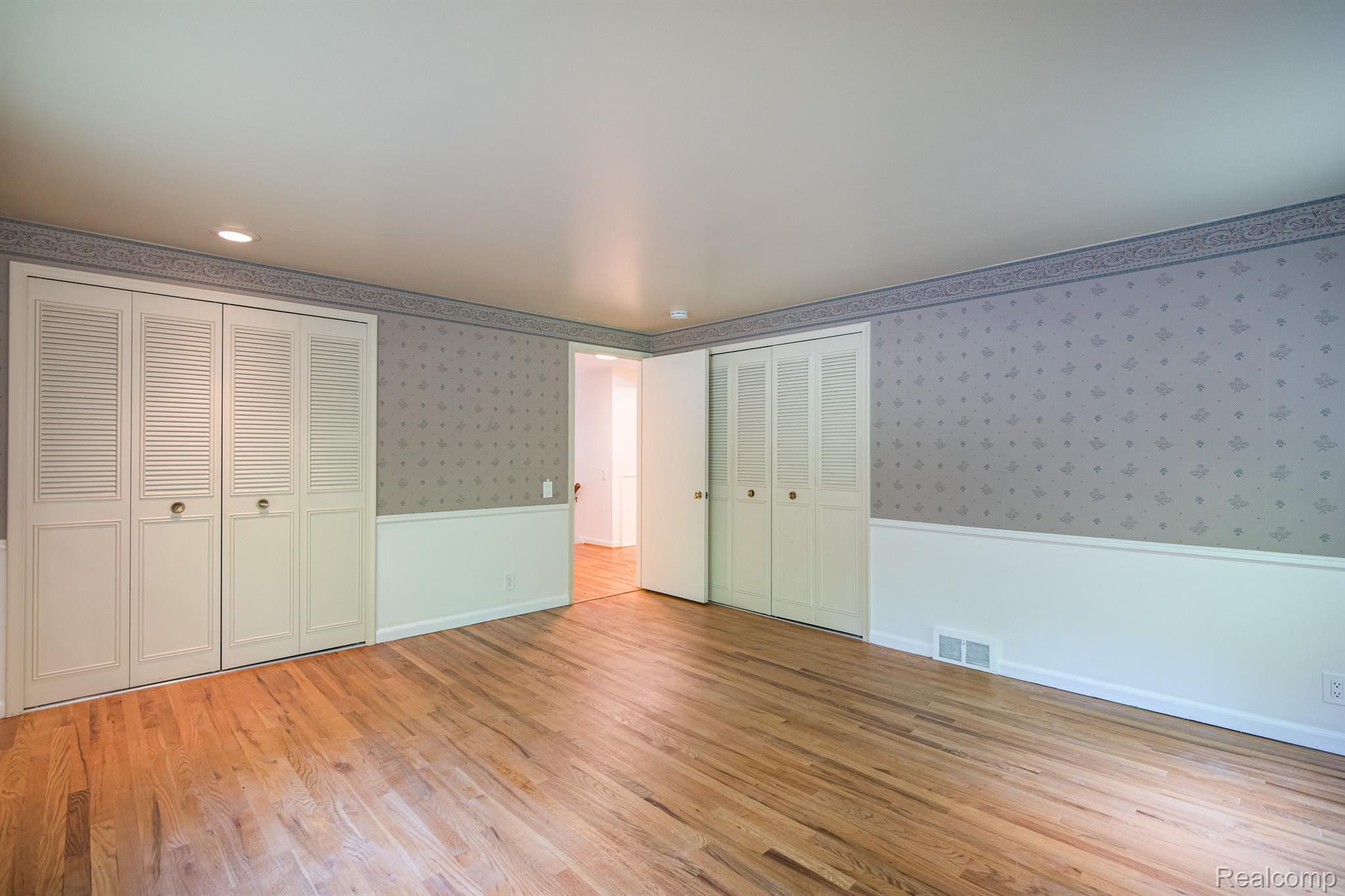1024 ROCK SPRING Road