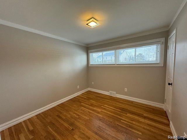 343 WADSWORTH Lane