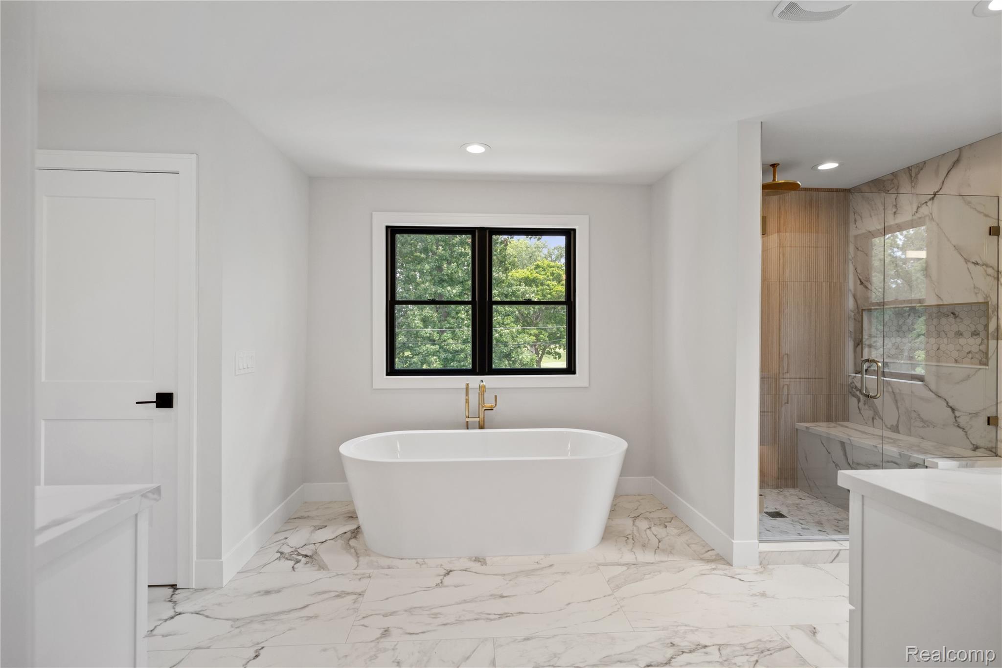 1231 Fox Chase Road