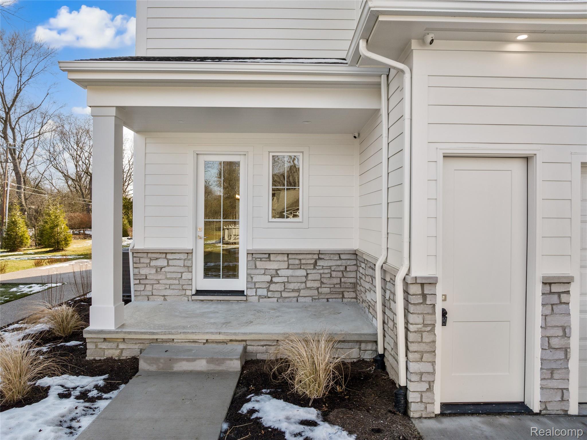 2802 HEATHFIELD Road