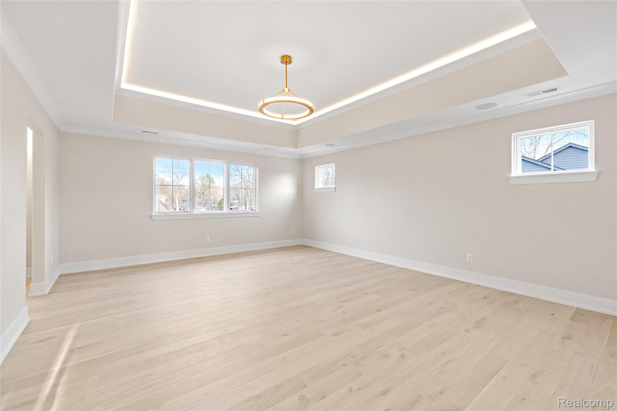 2802 HEATHFIELD Road