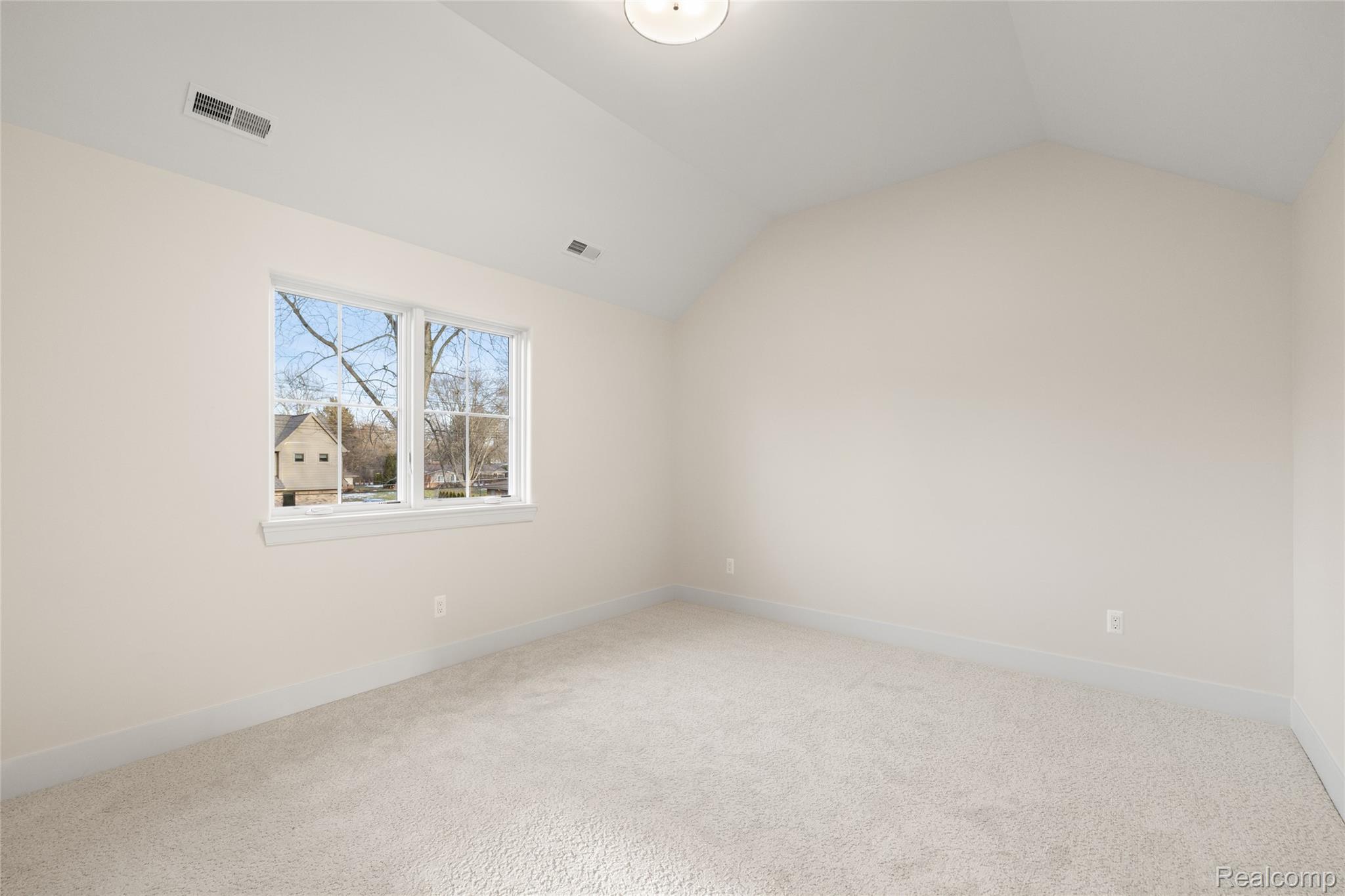 2802 HEATHFIELD Road