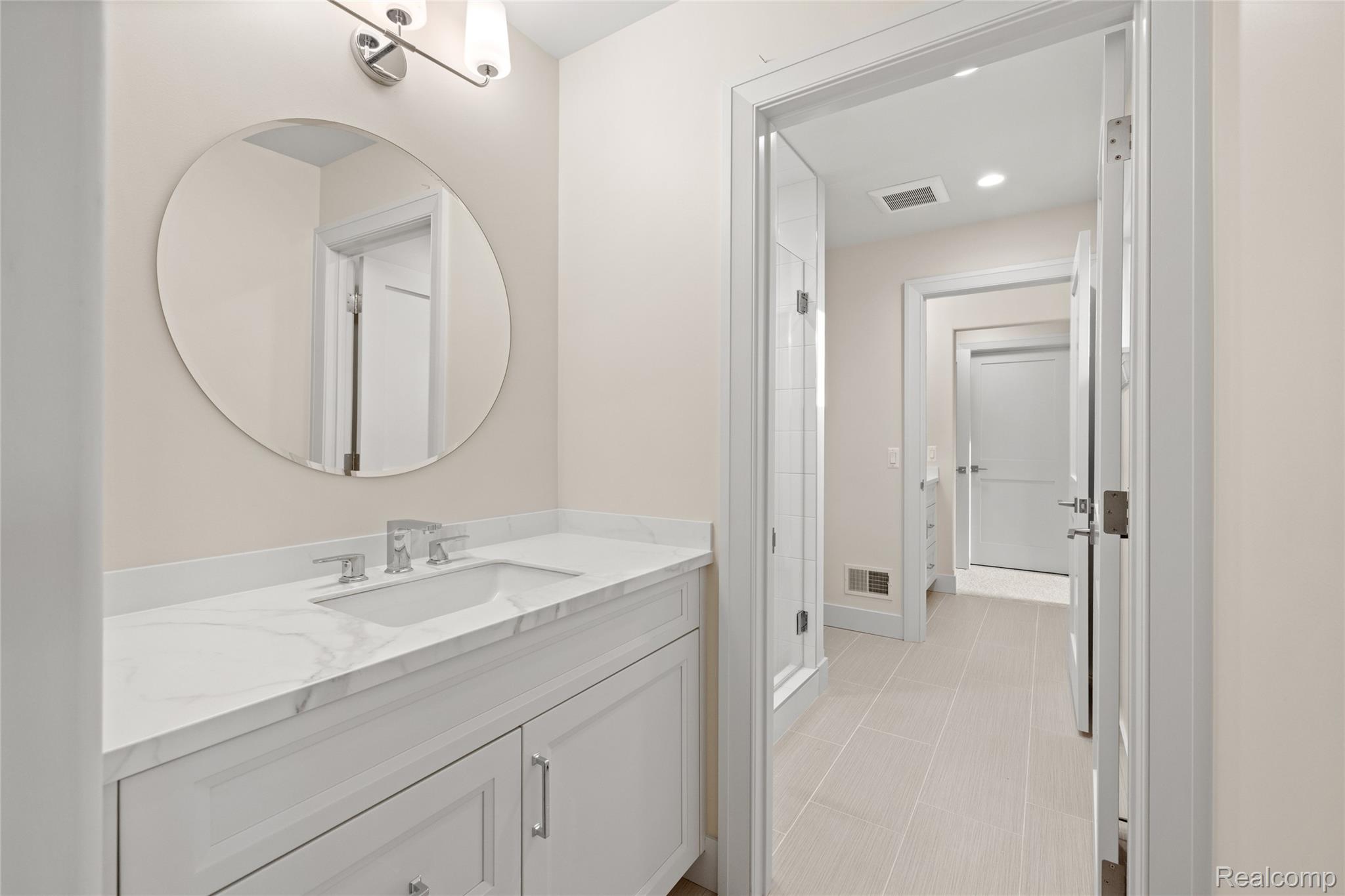 2802 HEATHFIELD Road