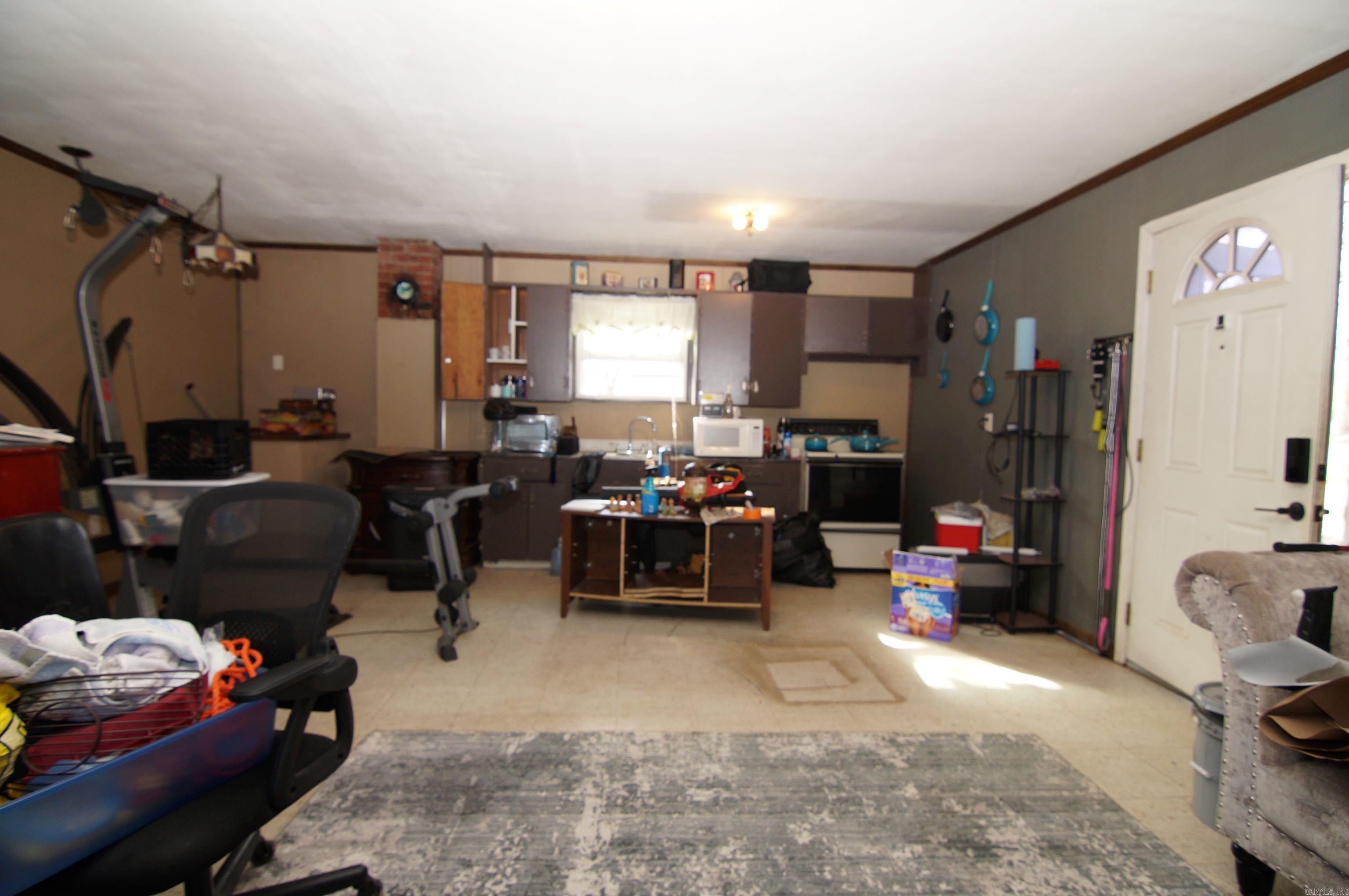 3645 Hwy 89 S