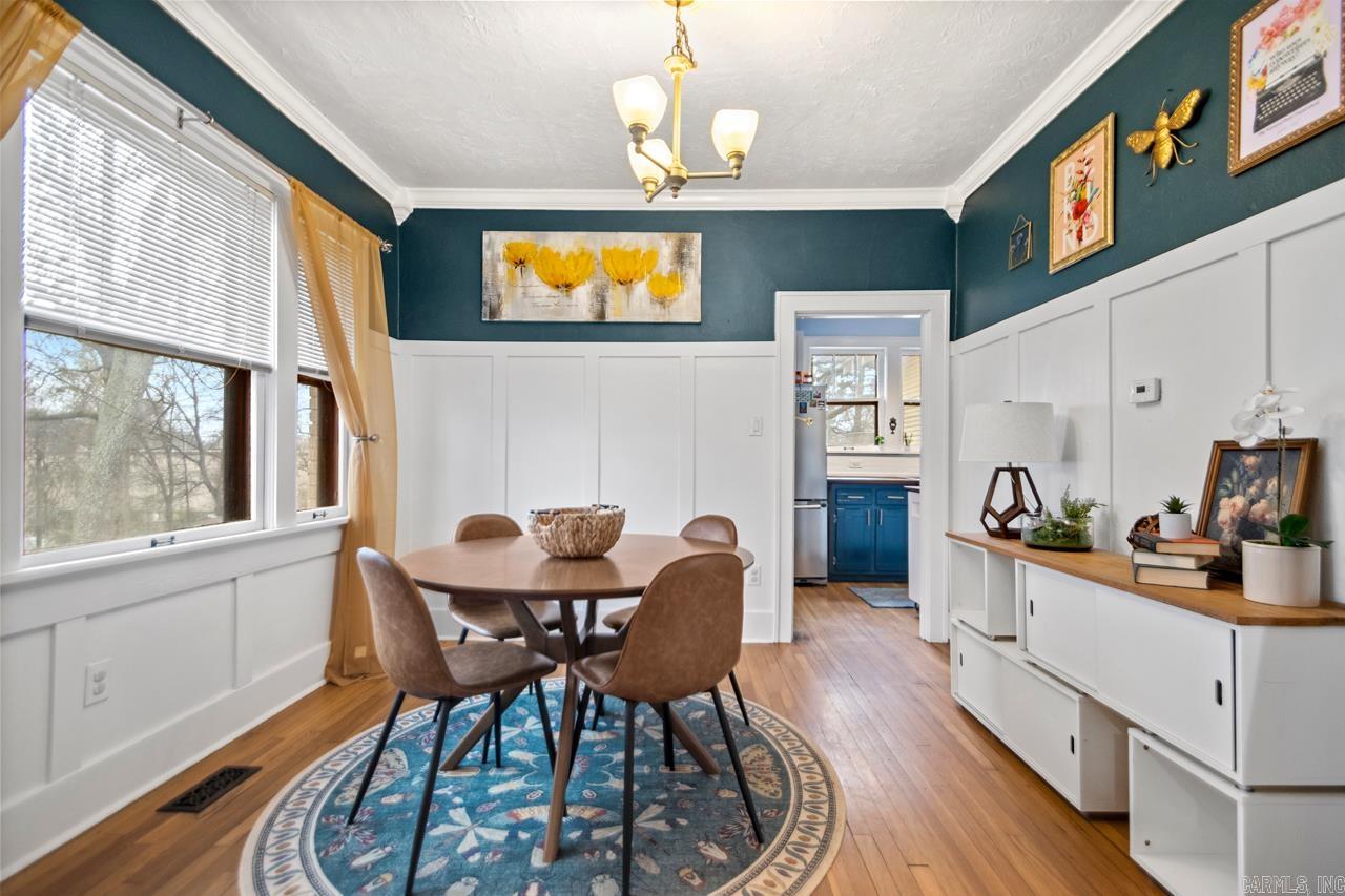 120 W G Avenue