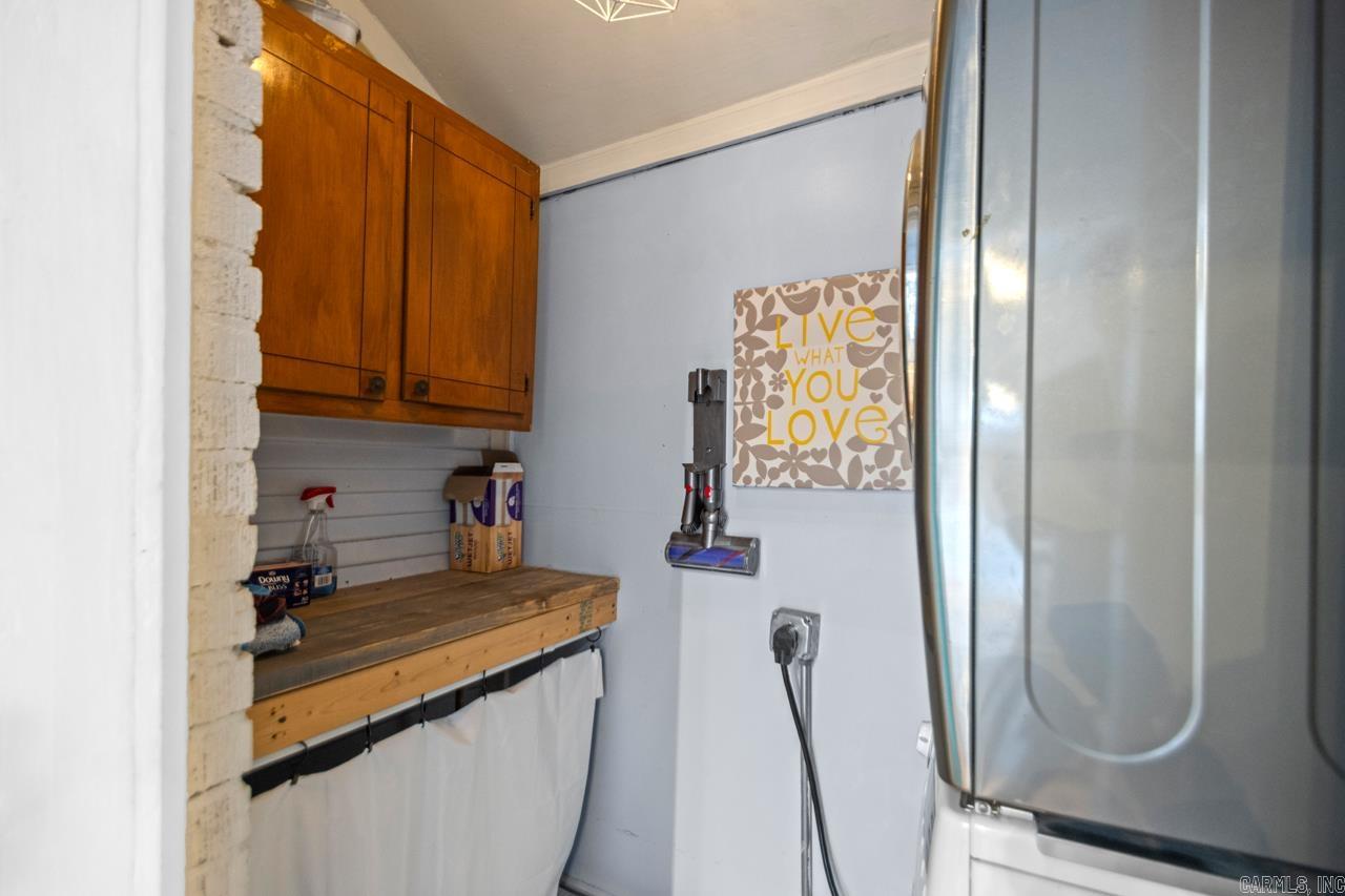 120 W G Avenue