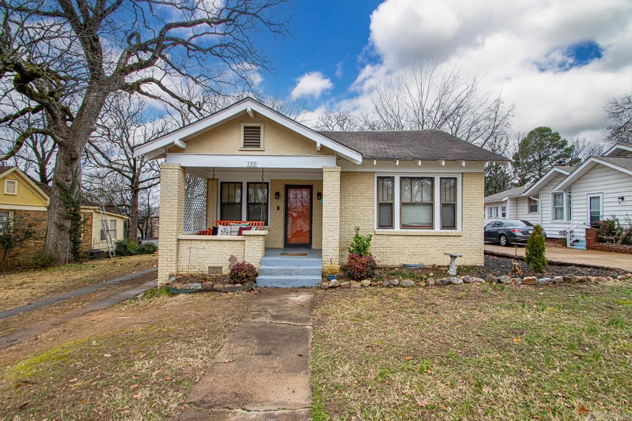 120 W G Avenue
