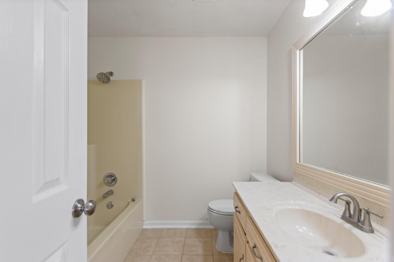 51 Fieldcrest Circle