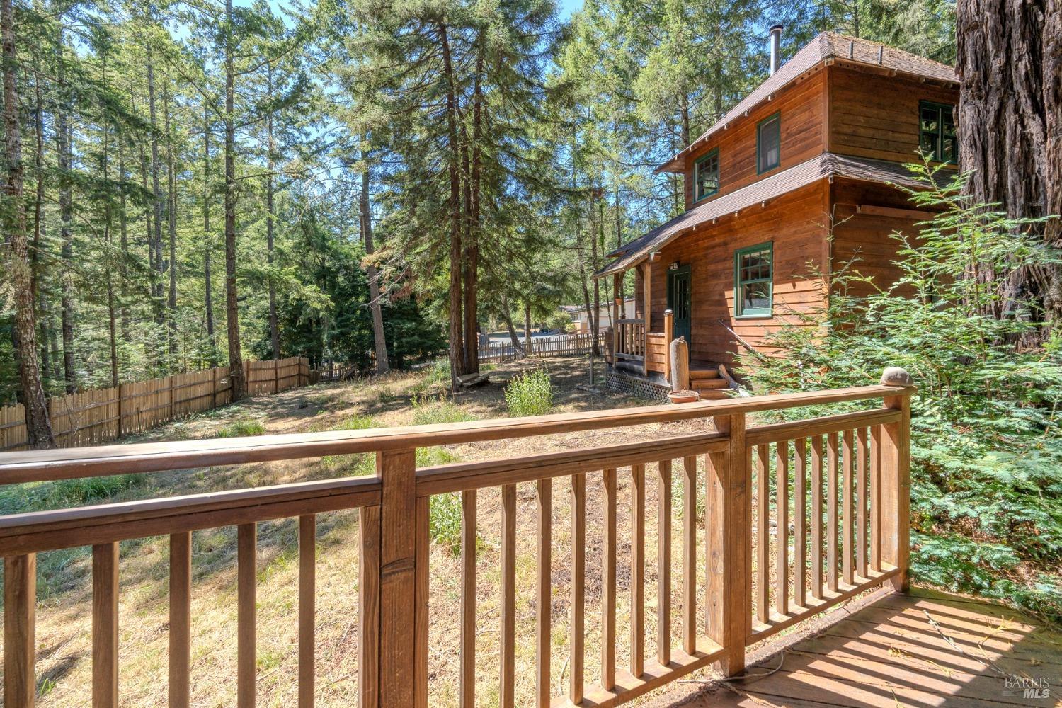 46370 Redwood Way