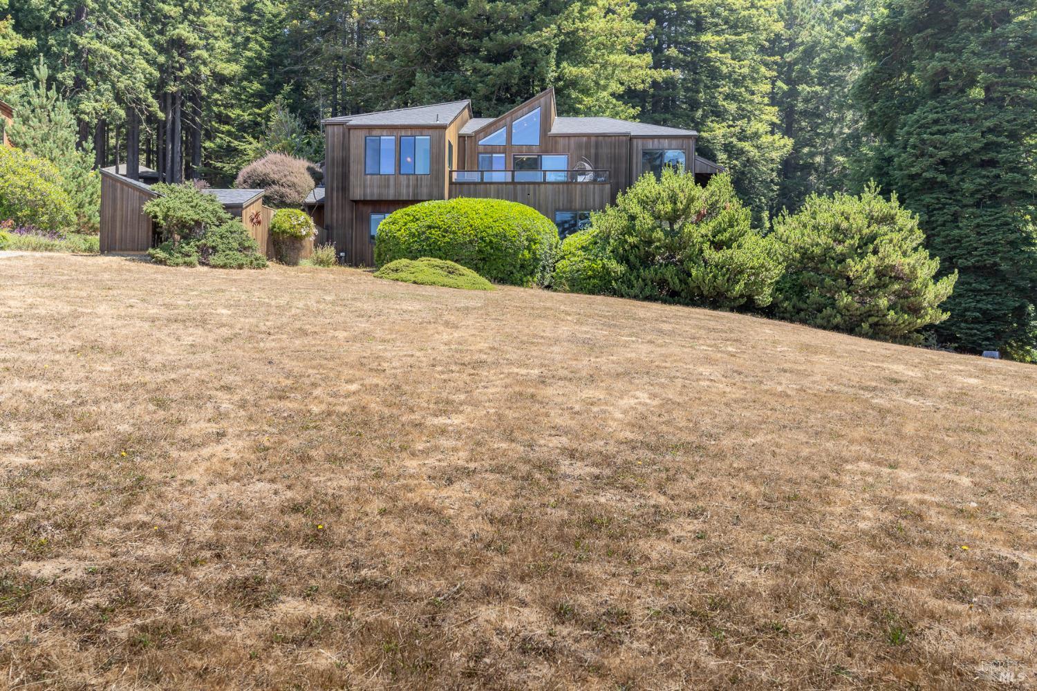 37190 Rams Horn Reach