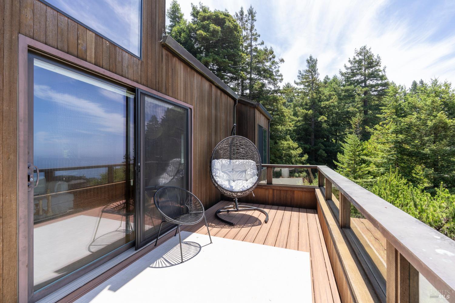 37190 Rams Horn Reach