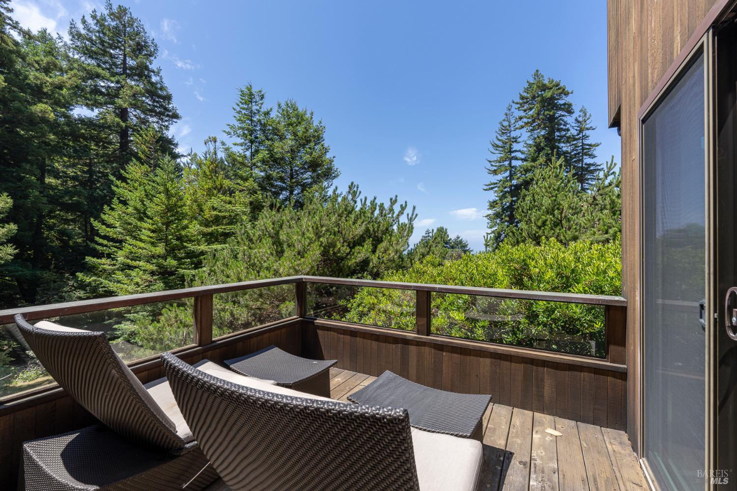 37190 Rams Horn Reach