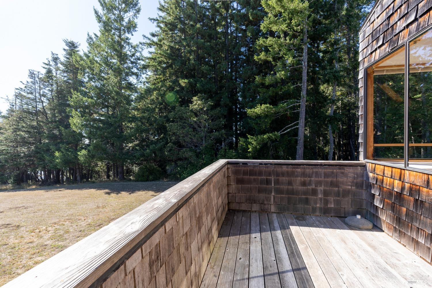 350 Madrone Mdw