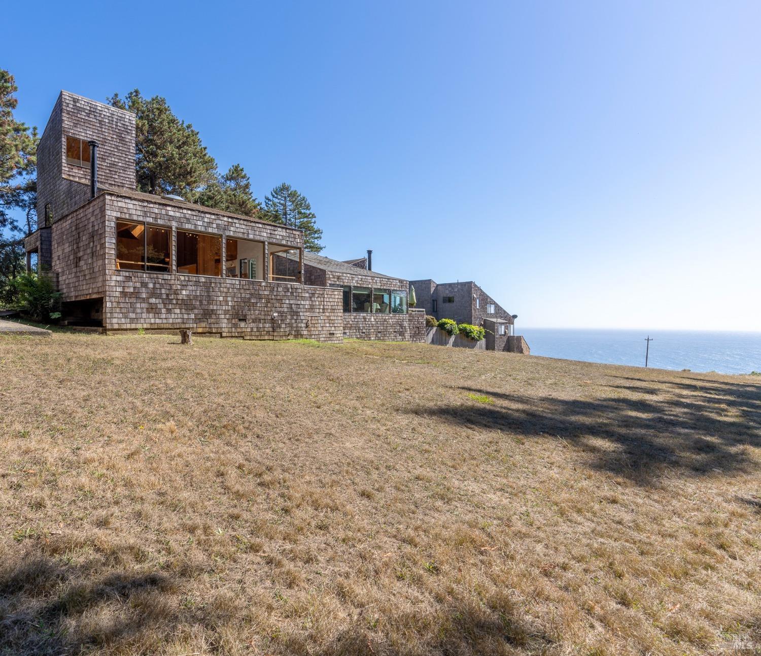 350 Madrone Mdw