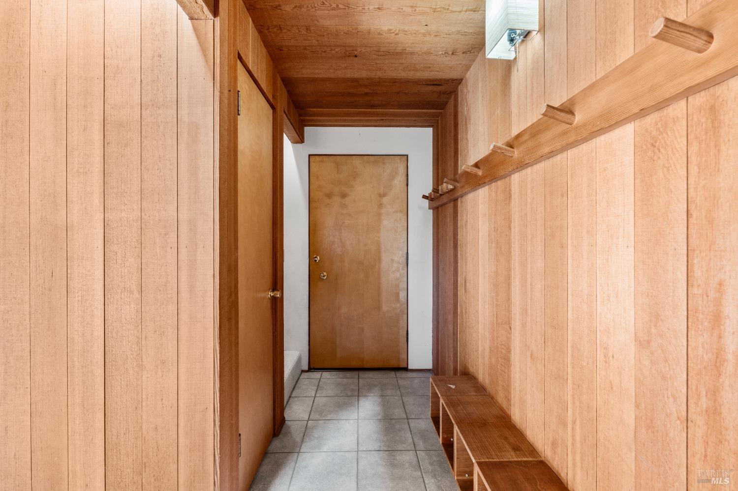 350 Madrone Mdw