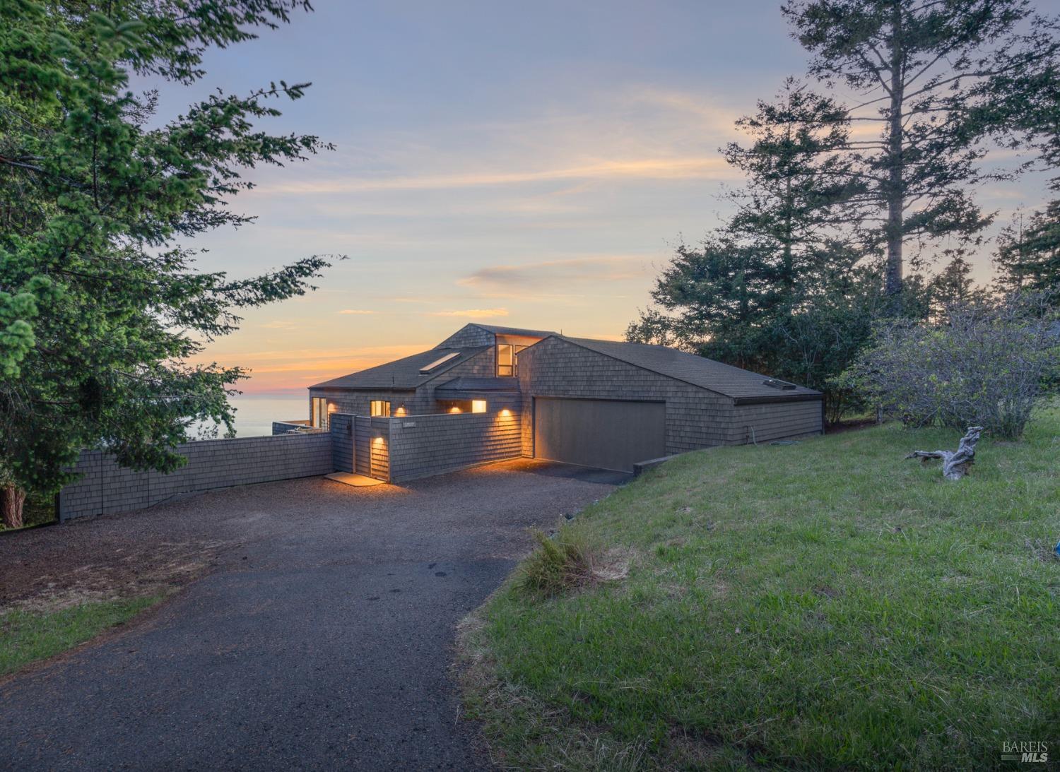 37077 Schooner Drive