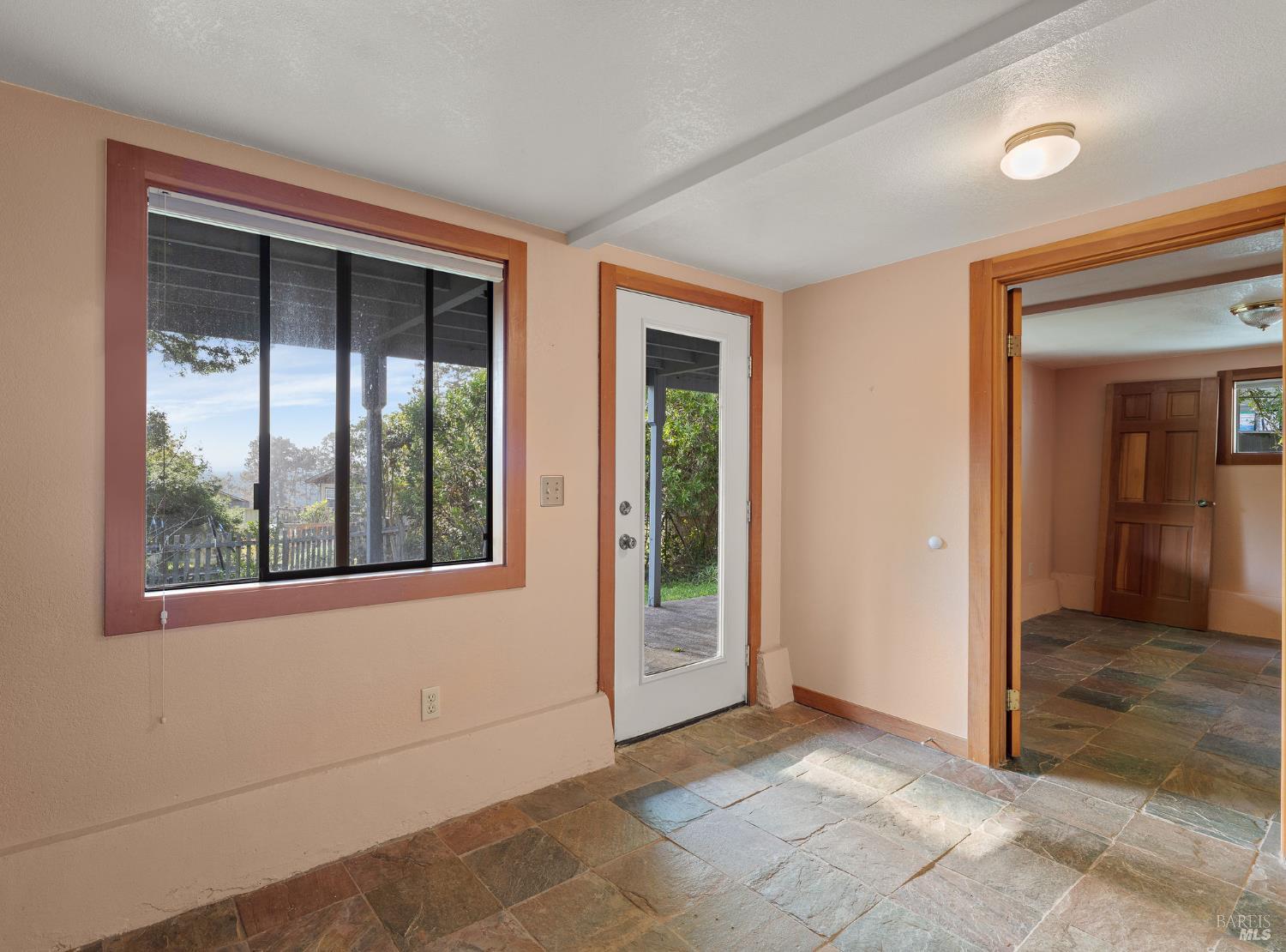 35520 Ocean View Court