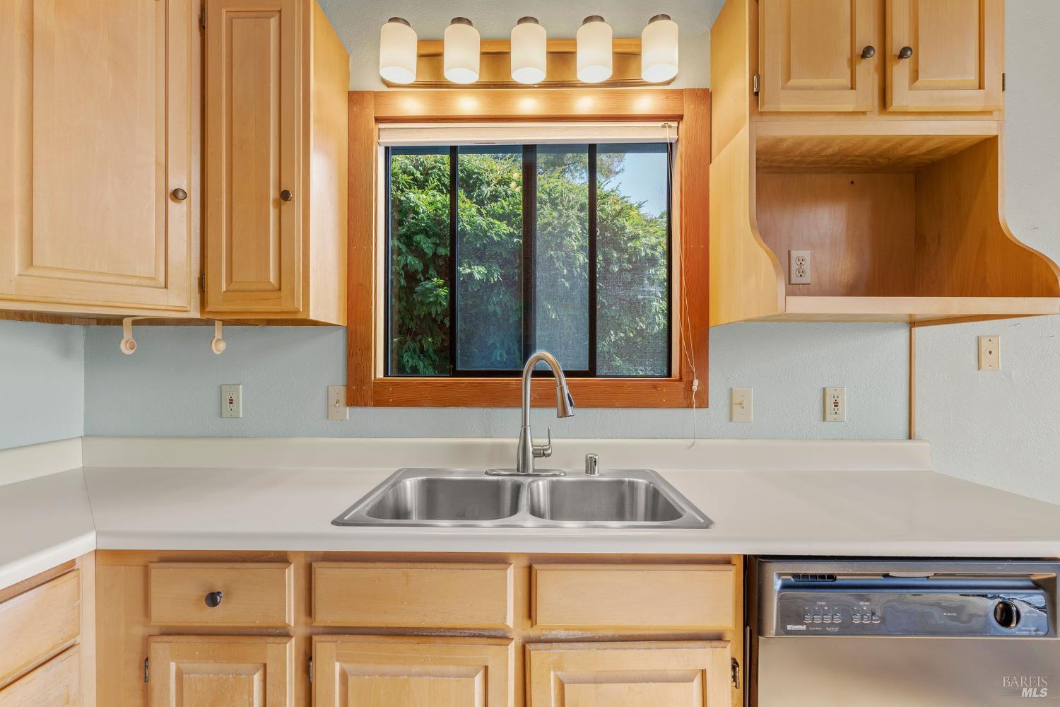 35520 Ocean View Court