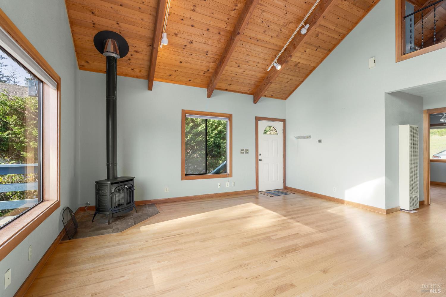 35520 Ocean View Court