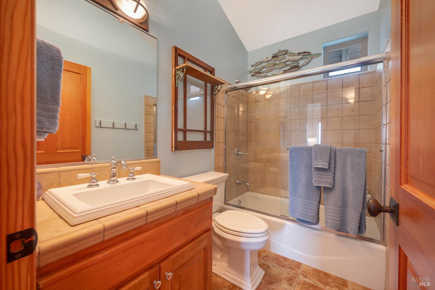 44465 O Roreys Roost