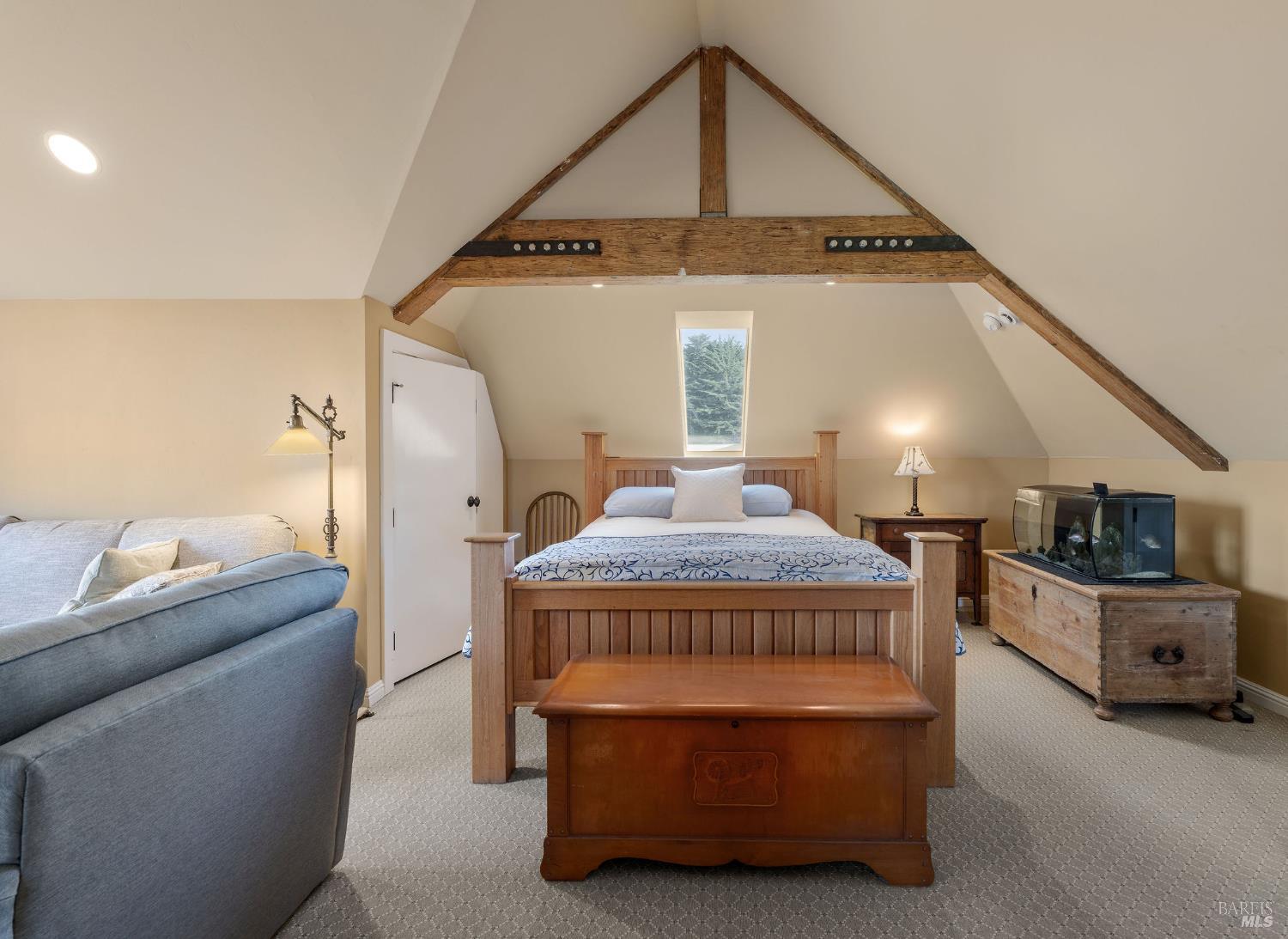 43700 Mountain View Road