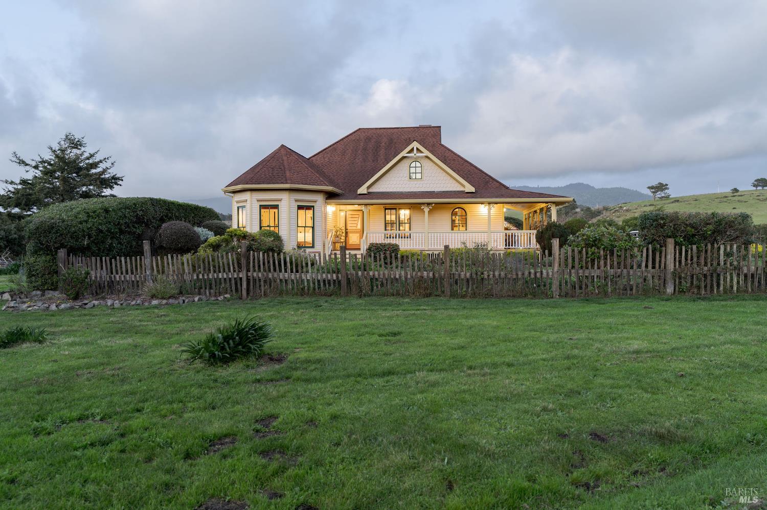 43700 Mountain View Road