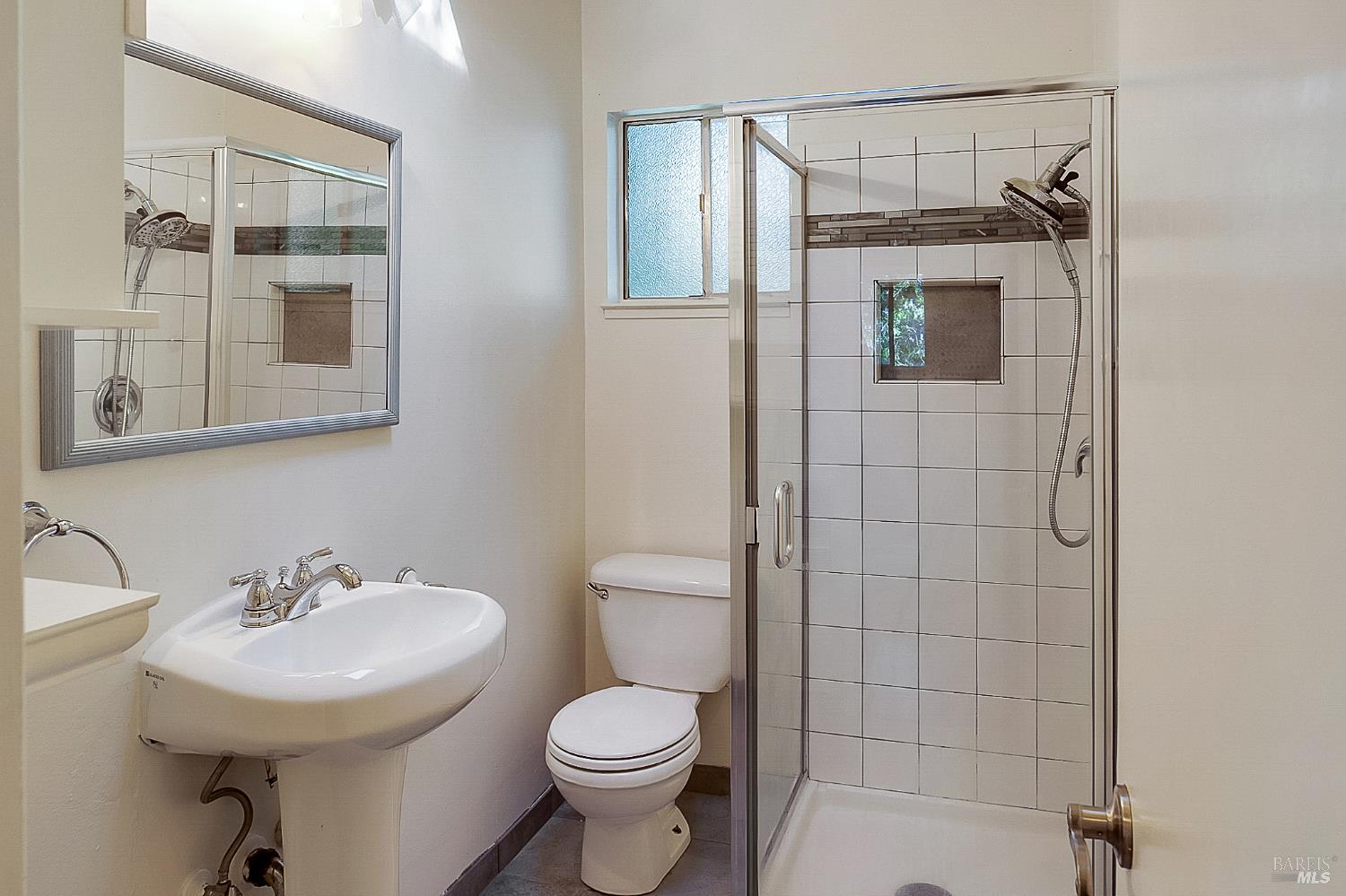 46801 Ocean View Drive