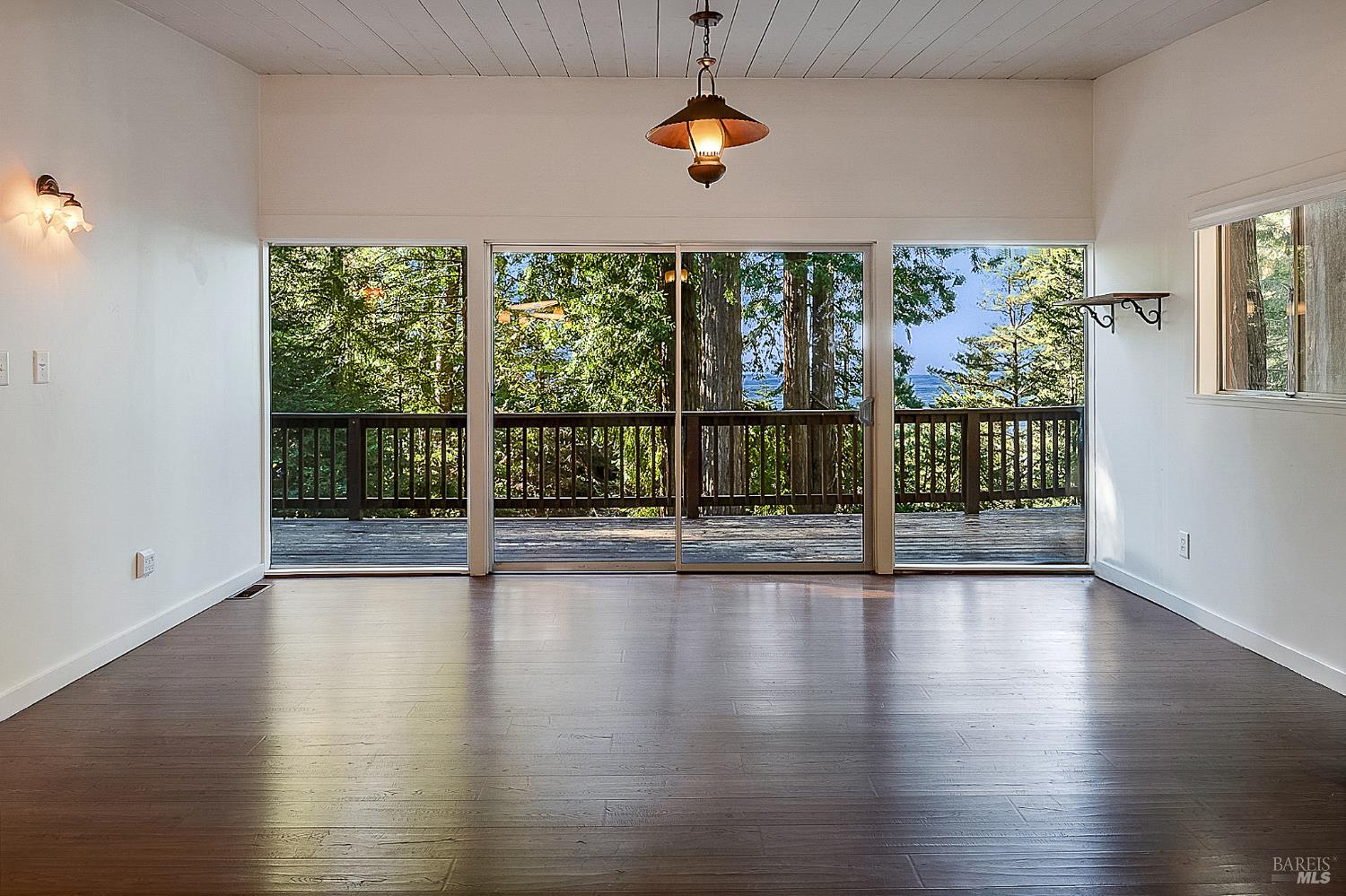 46801 Ocean View Drive