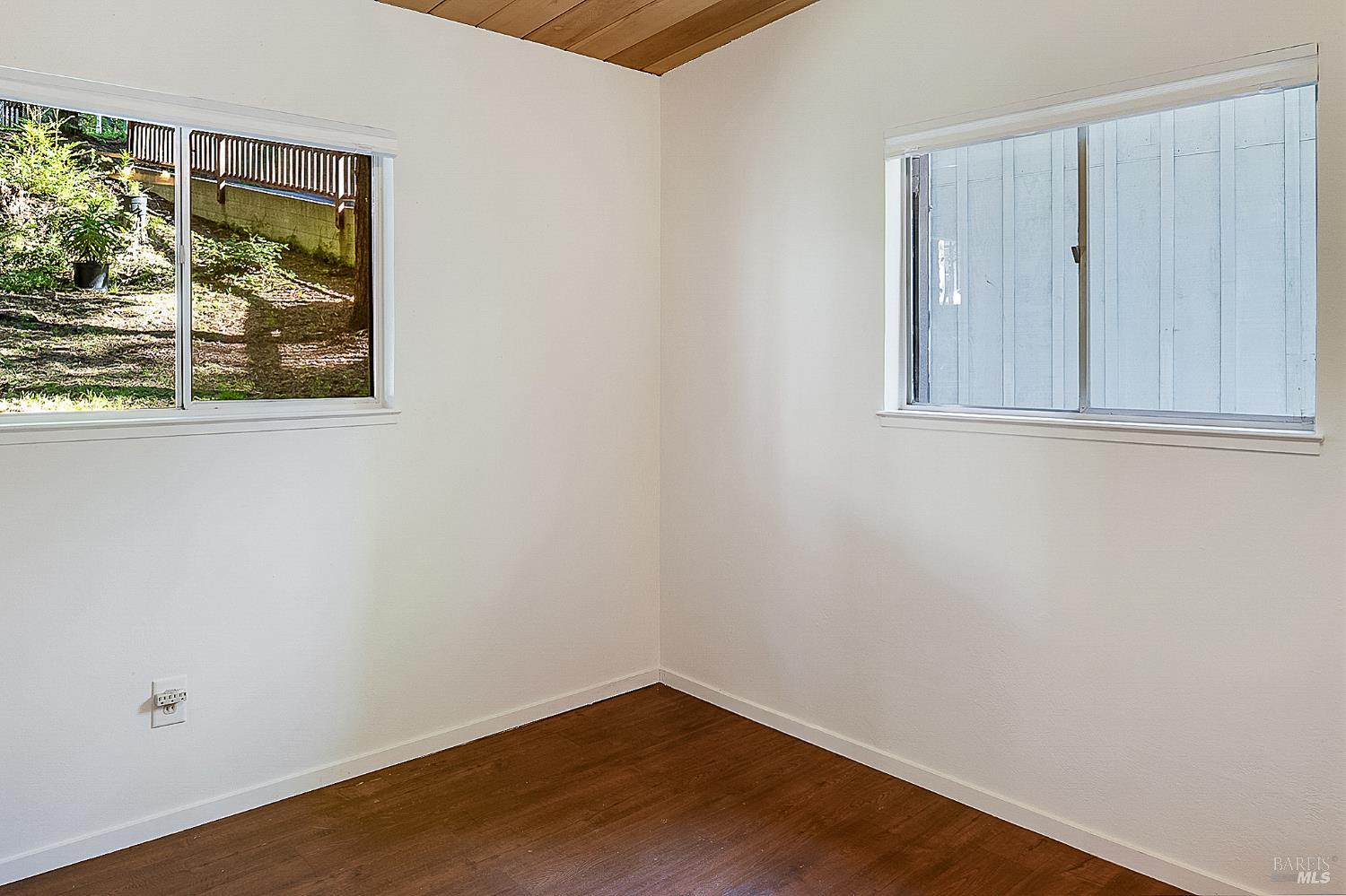 46801 Ocean View Drive