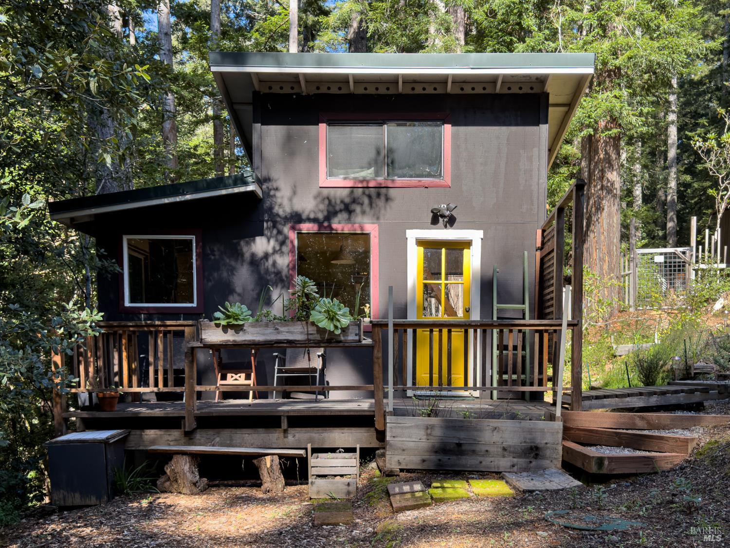 45516 Sunset Drive