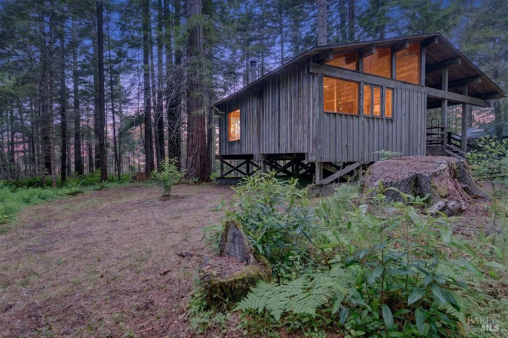 46825 Pacific Woods Road