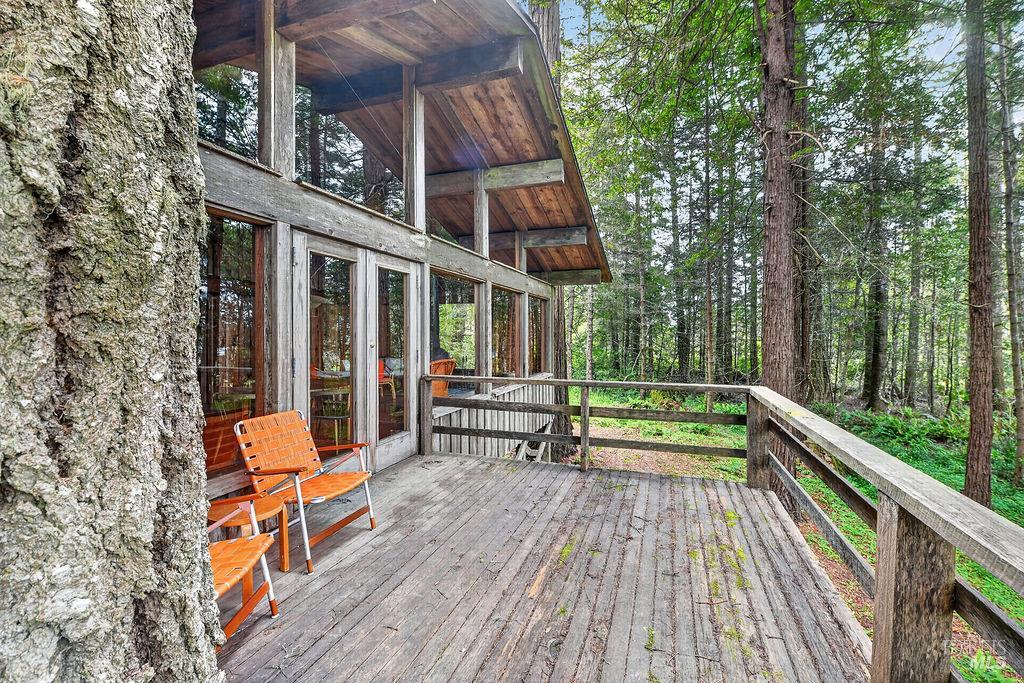 46825 Pacific Woods Road