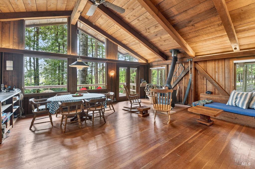 46801 Pacific Woods Road