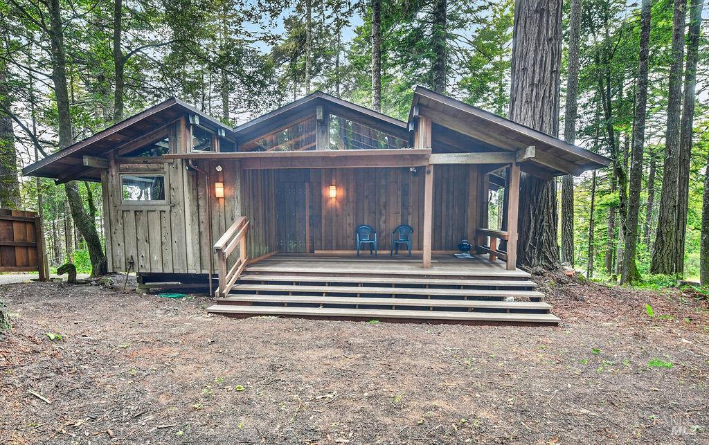 46801 Pacific Woods Road