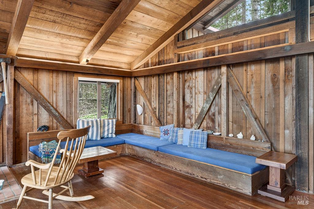 46801 Pacific Woods Road