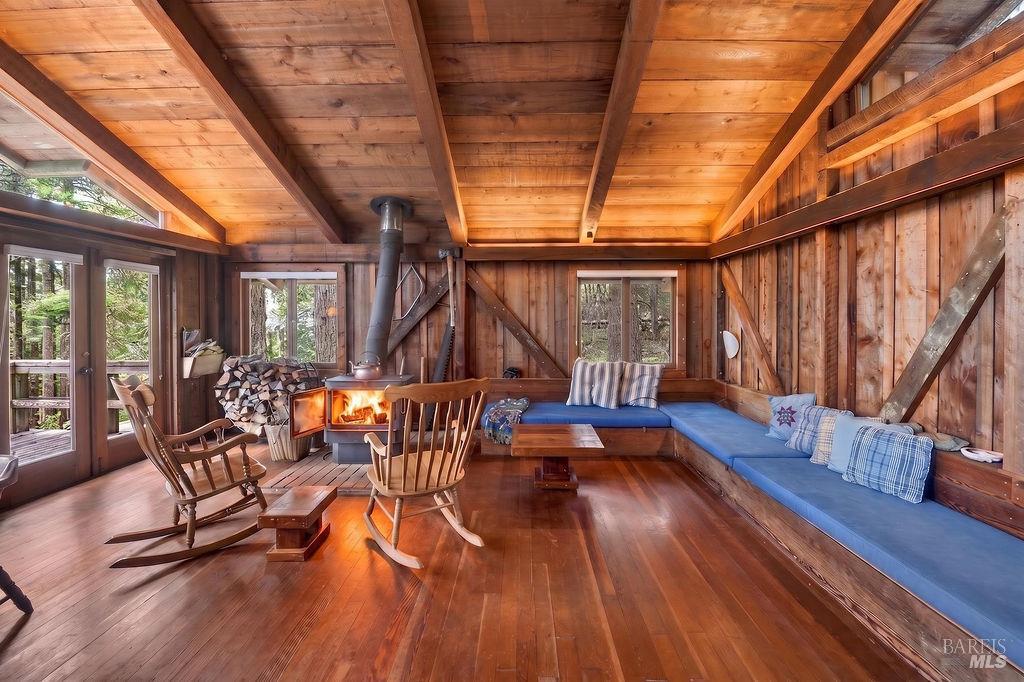 46801 Pacific Woods Road