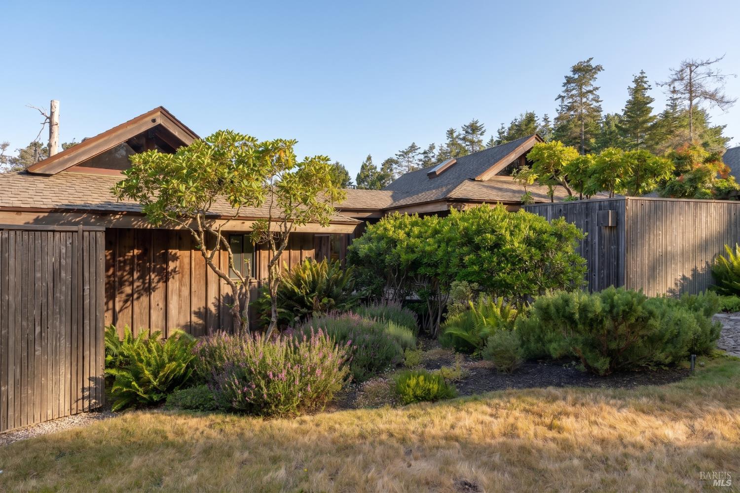 35925 Seaward Reach