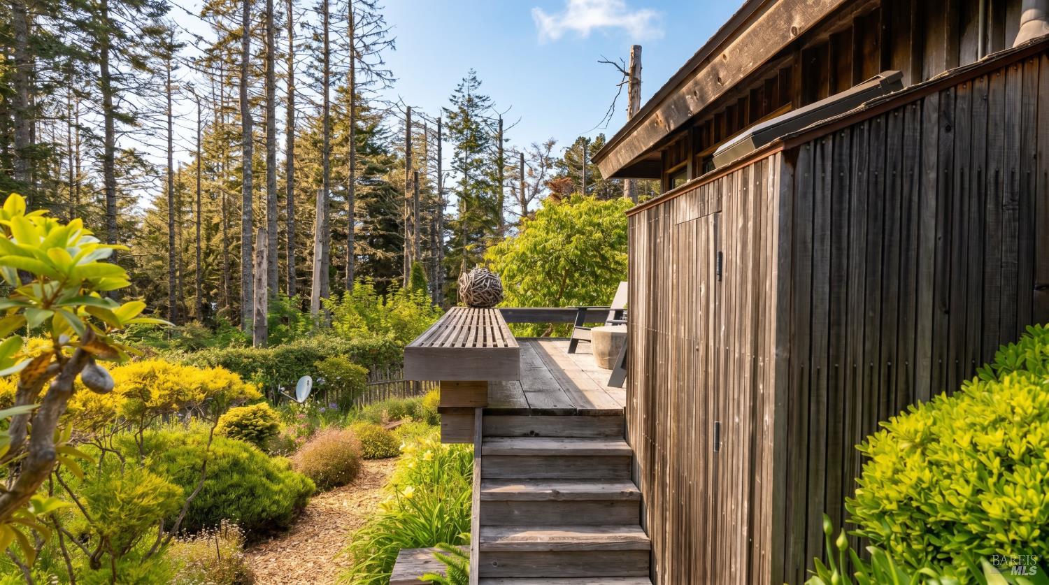 35925 Seaward Reach