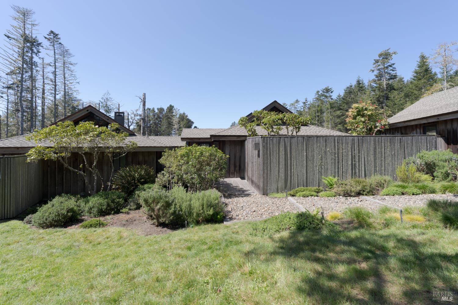 35925 Seaward Reach