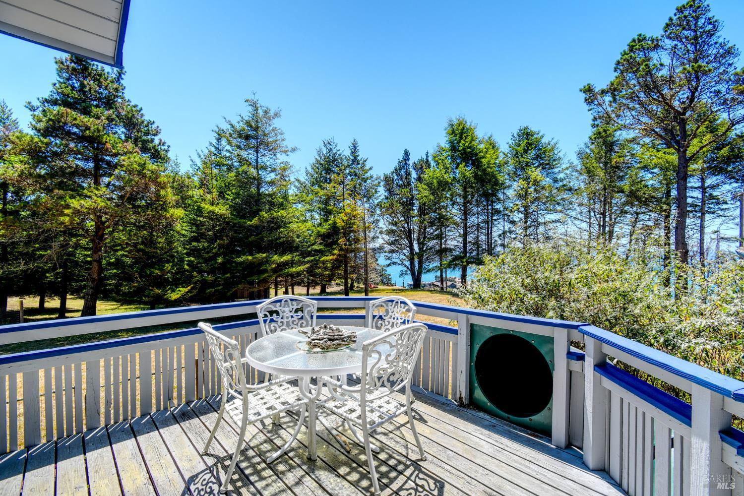 21985 Timber Cove Road