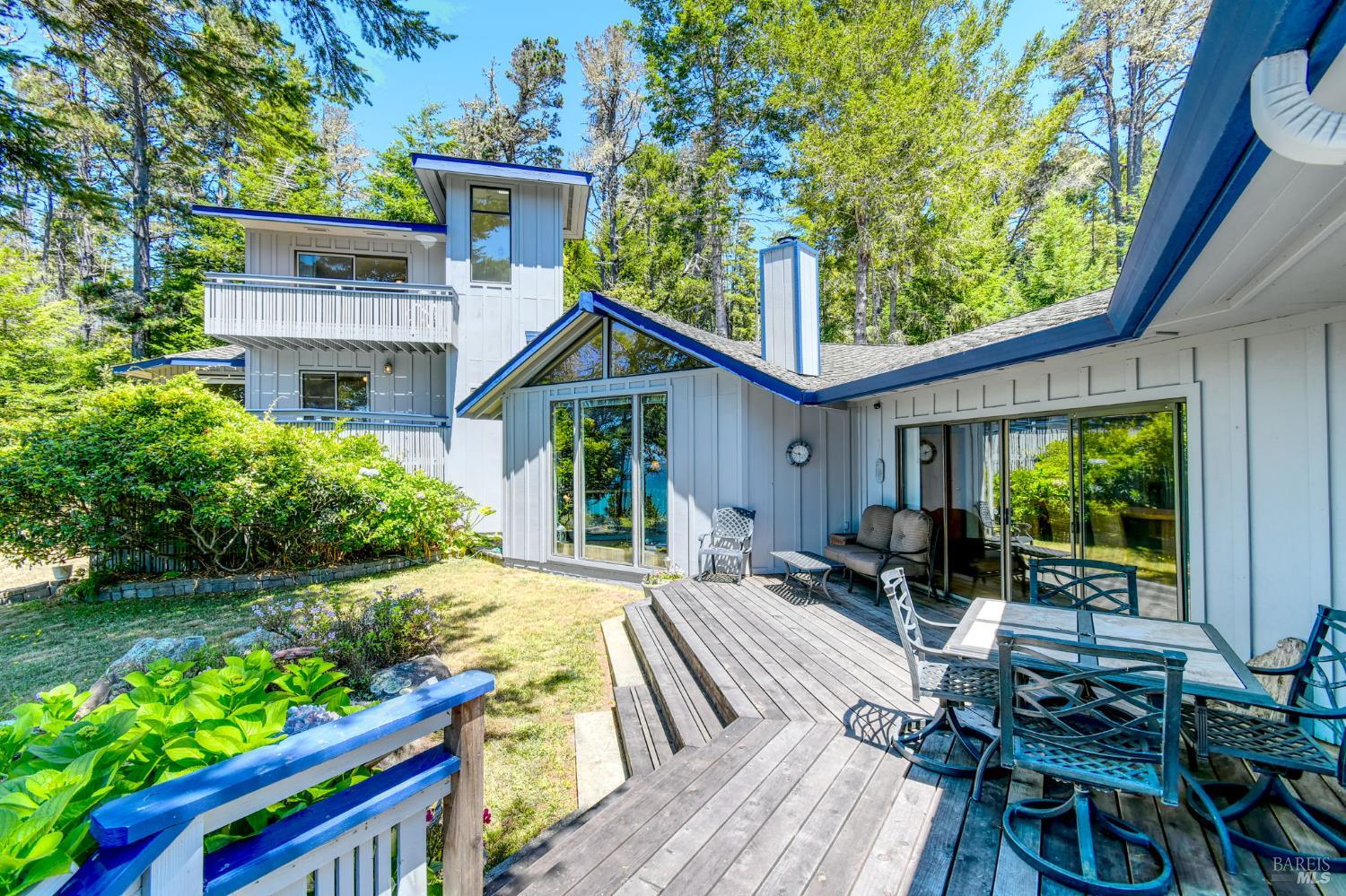 21985 Timber Cove Road