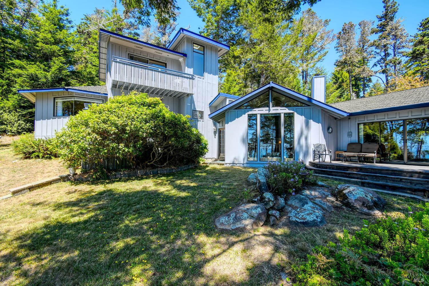 21985 Timber Cove Road