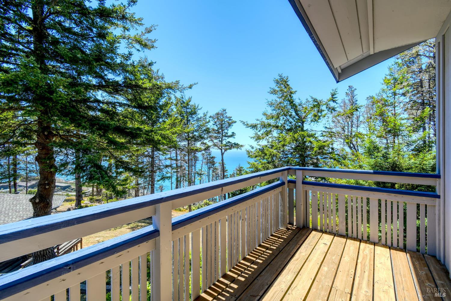 21985 Timber Cove Road
