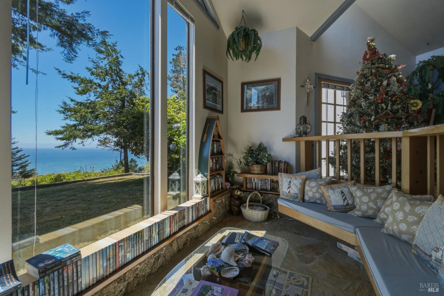21985 Timber Cove Road