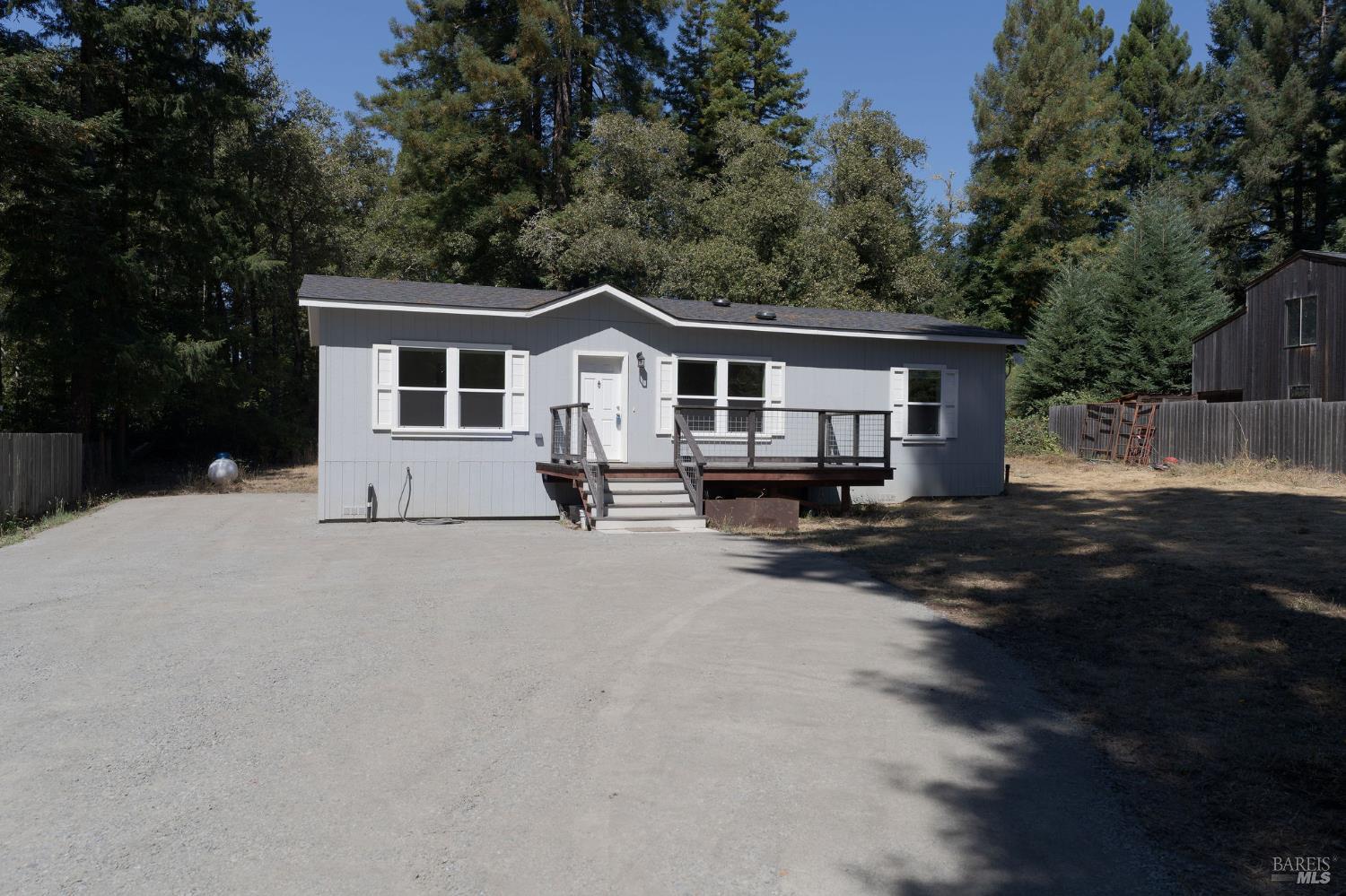 39934 Gualala Court