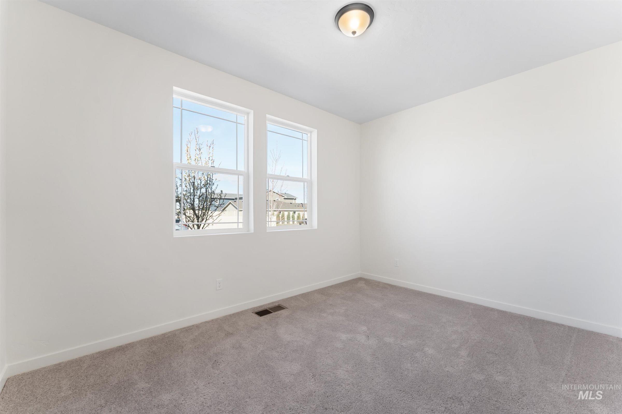 1536 S La Escalera Ave