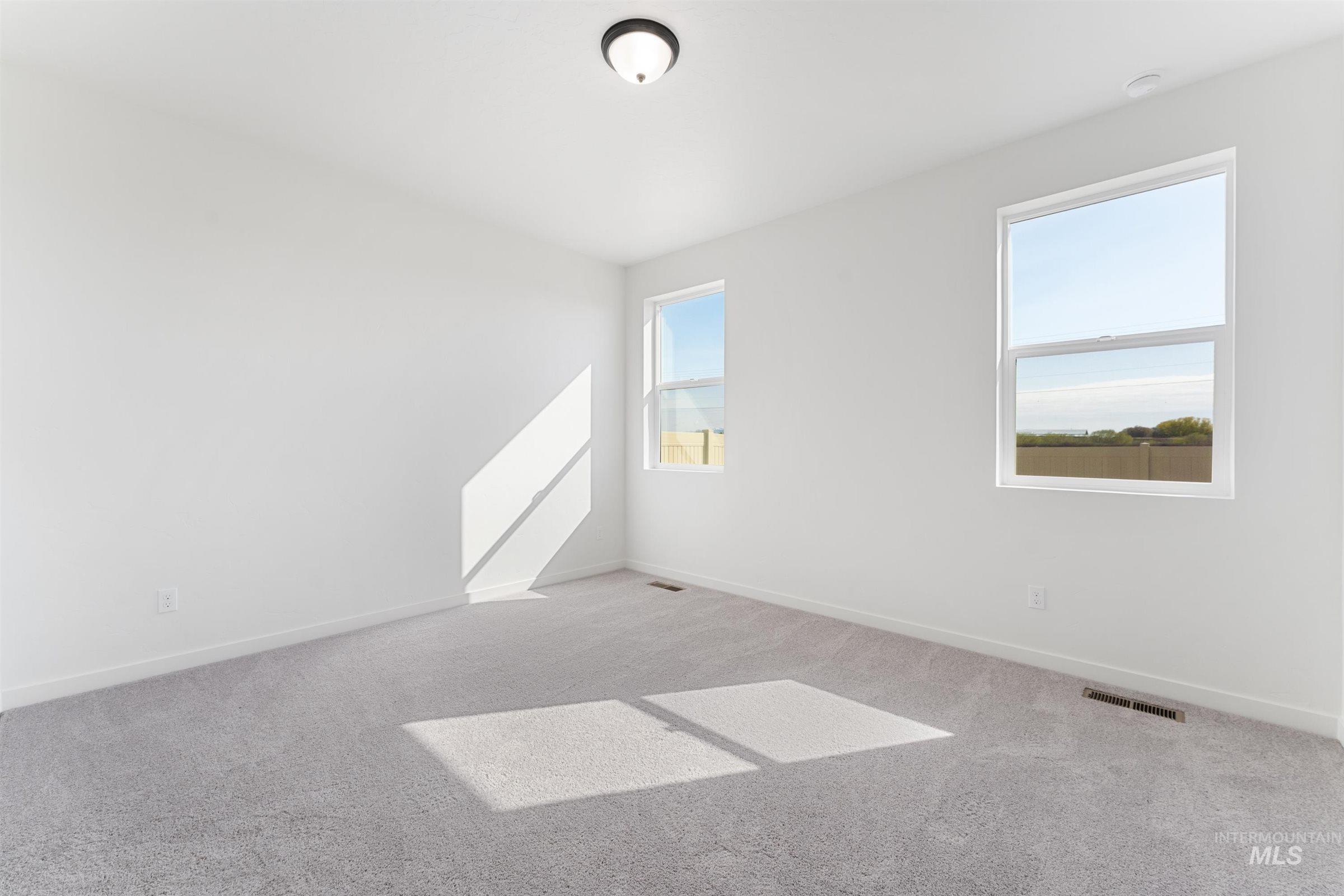 1536 S La Escalera Ave