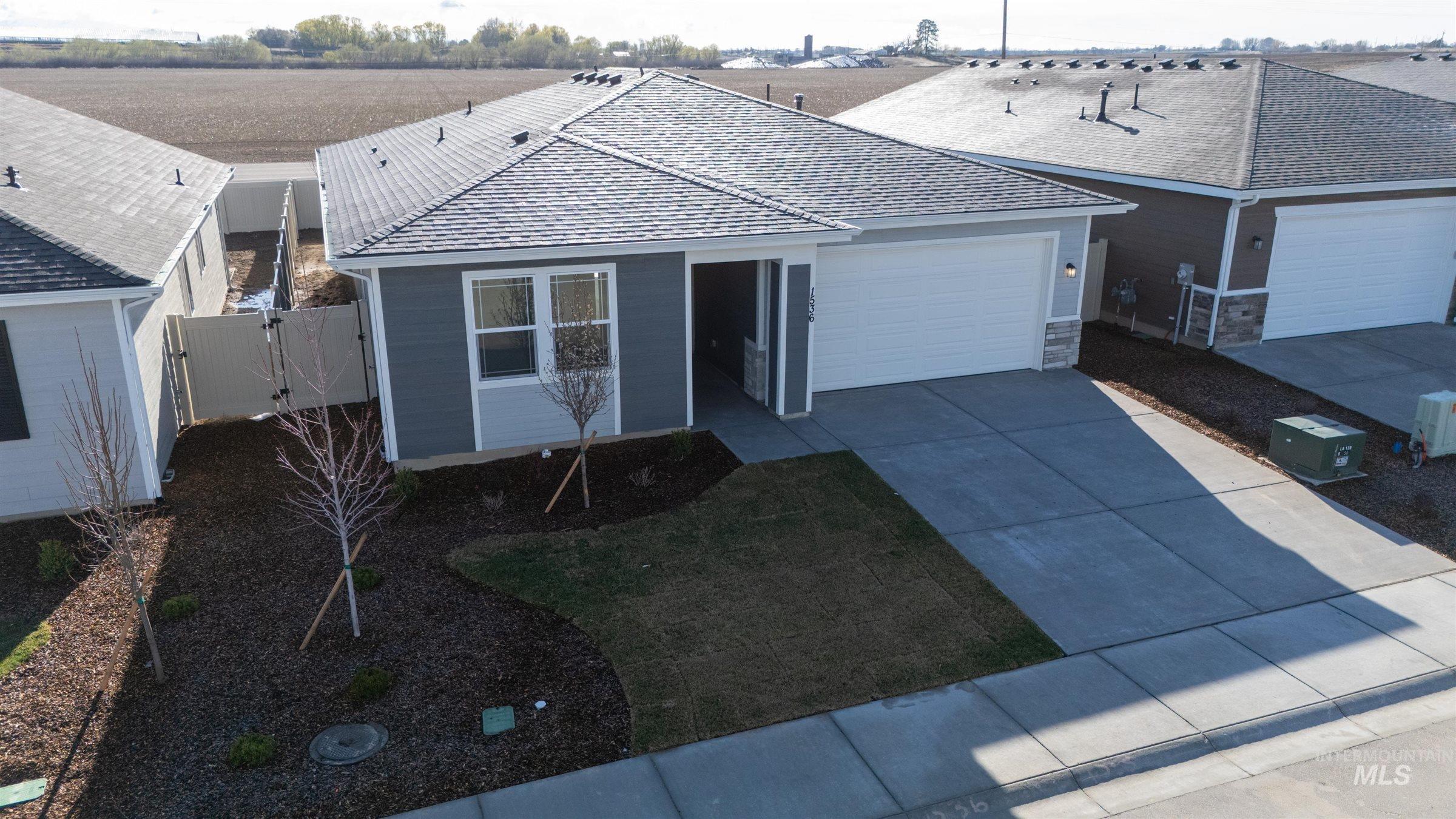 1536 S La Escalera Ave